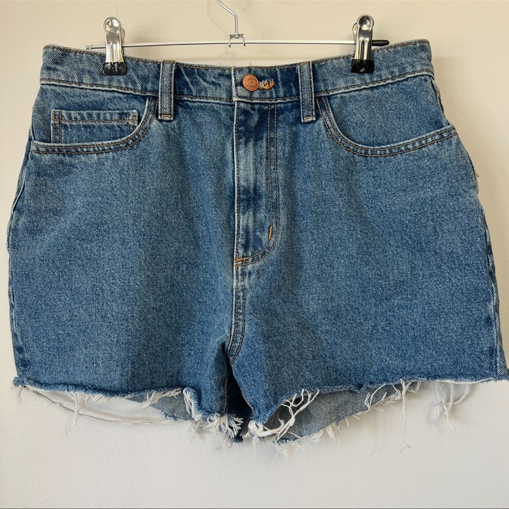 PINK Victoria’s Secret Cutoff Jean Shorts Size 28 Blue Denim 3” Inseam Cotton